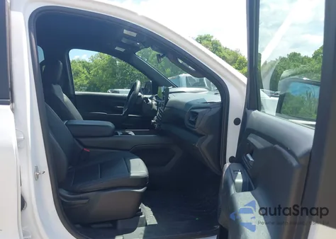 2024 Chevrolet Silverado Ev Work Truck z USA, uszkodzony, nr VIN 1GC10VEL8RU200859